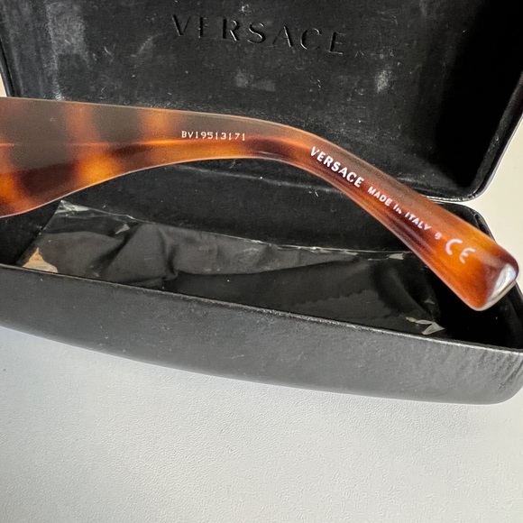 Versace sunglasses - Picture 4 of 4